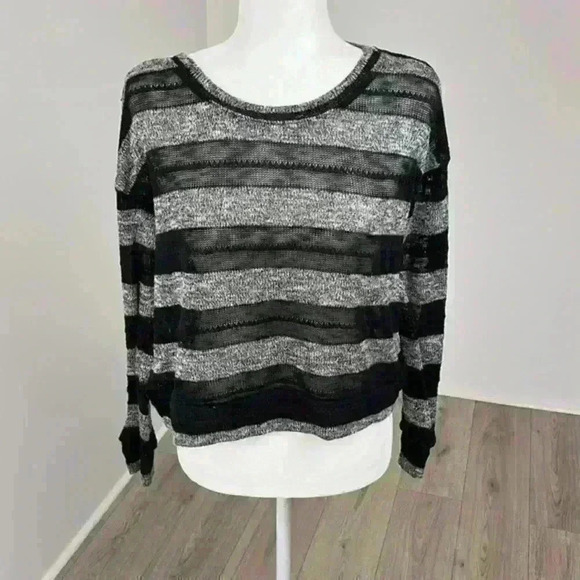 Splendid Black & Grey Striped Sweater Size Large - Picture 1 of 8